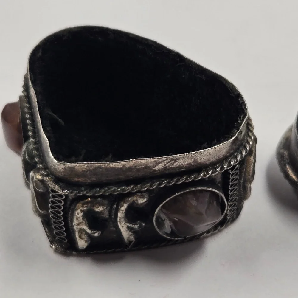 Tiny Vintage Indian Stone Trinket Box Mini Jewelry Ring Box Boho Decor
